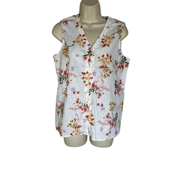 Liz Claiborne White Button Down Shirt Notched Collar size M - Picture 1 of 6